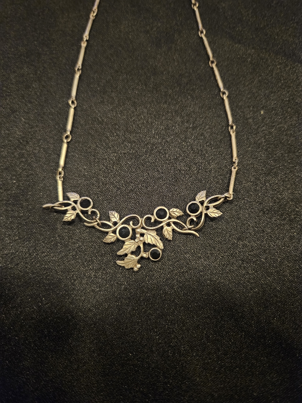 Silver-Tone Leaf Vine Necklace with Black Accents